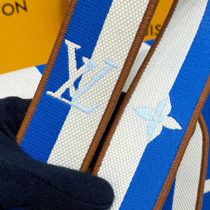 Louis Vuitton Twist MM Bag