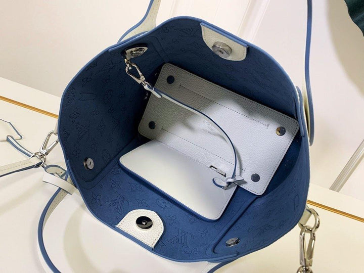Louis Vuitton Hina PM Bag