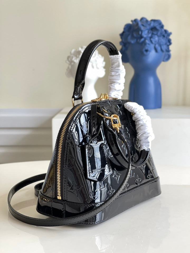 Louis Vuitton Alma BB Bag