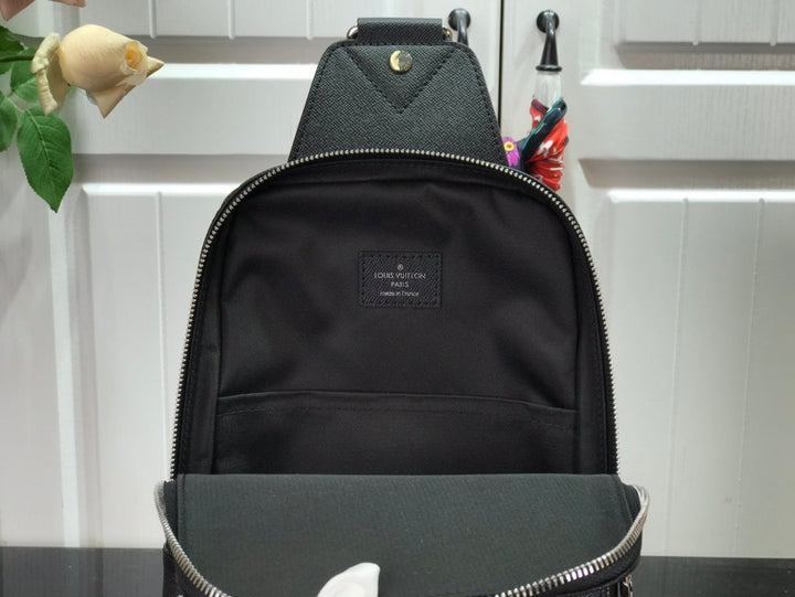 Louis Vuitton Avenue Sling Bag