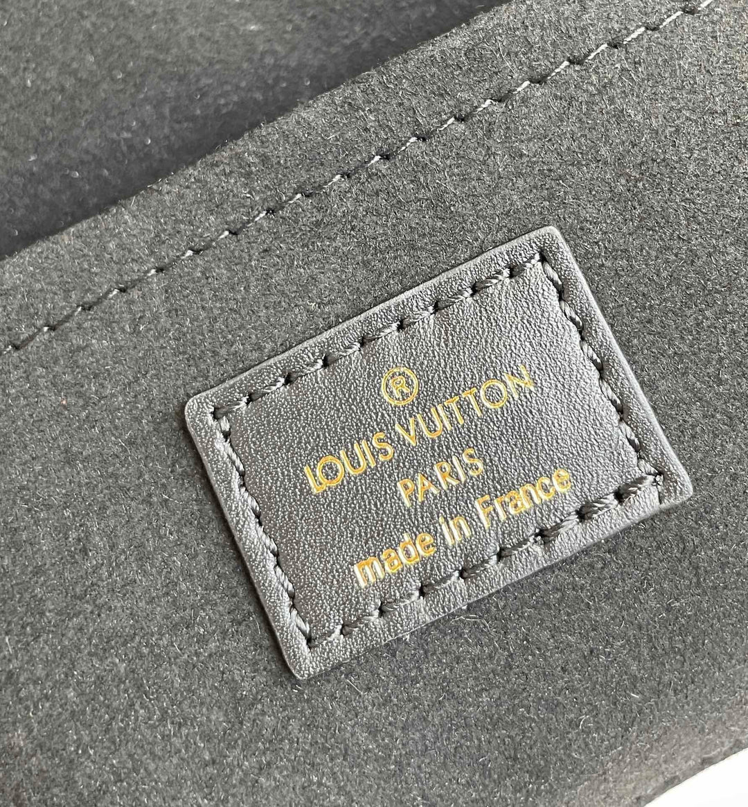 Louis Vuitton Locky BB Bag