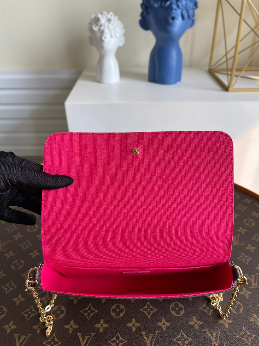 Louis Vuitton Felicie Pochette Bag