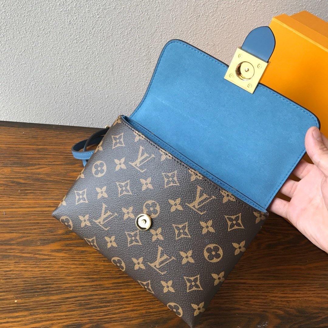Louis Vuitton Locky BB Bag