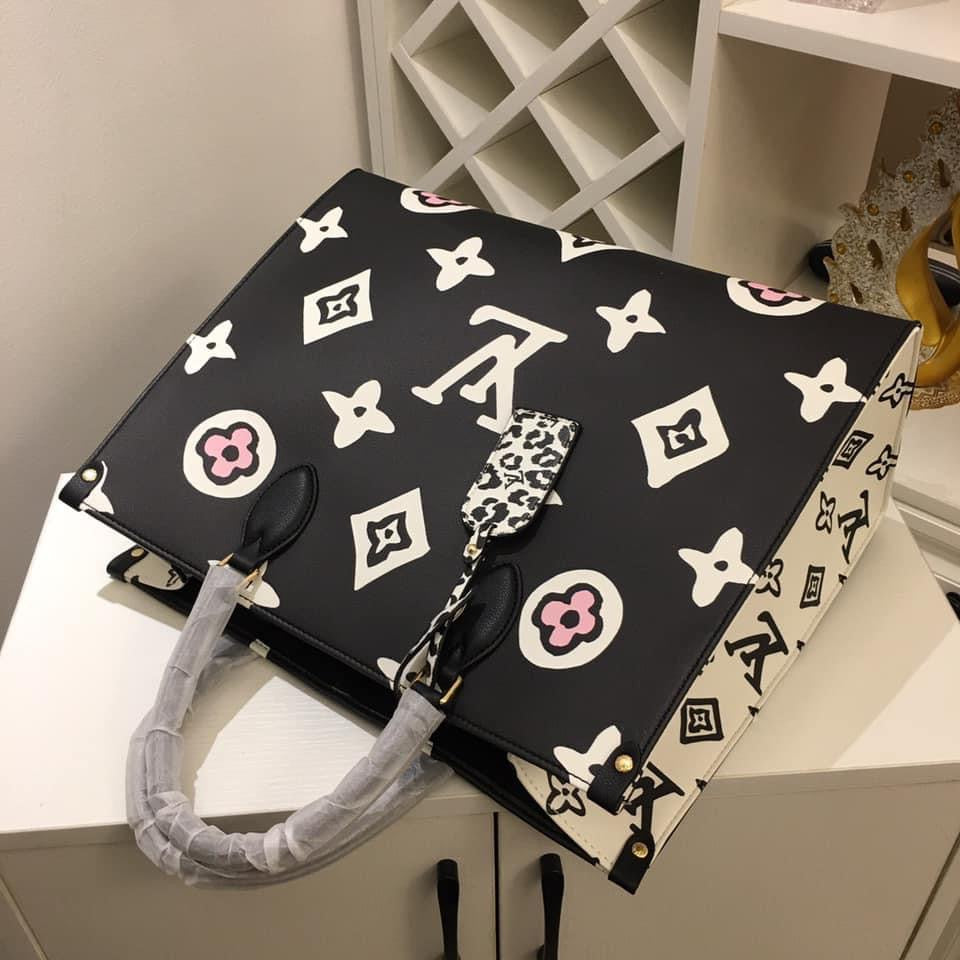 Louis Vuitton OnTheGo GM Bag