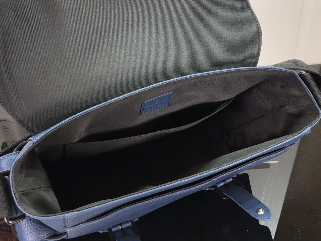 Louis Vuitton Christopher Messenger Bag