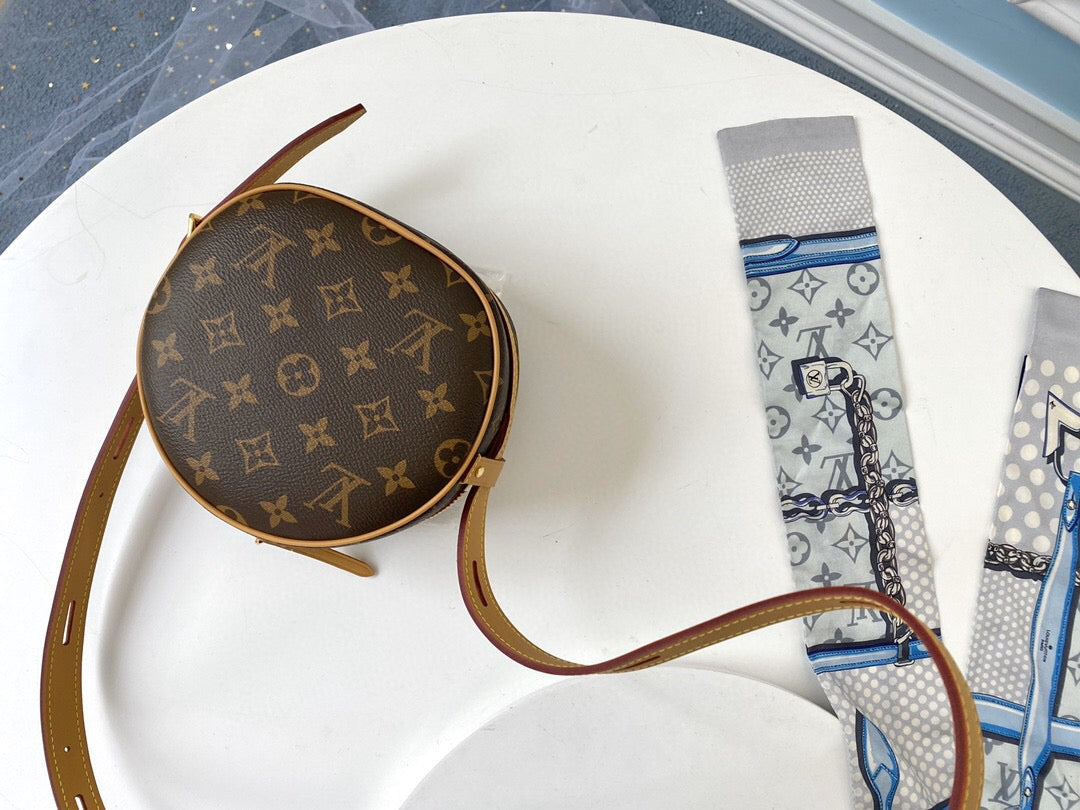Louis Vuitton Boite Chapeau Souple PM Bag
