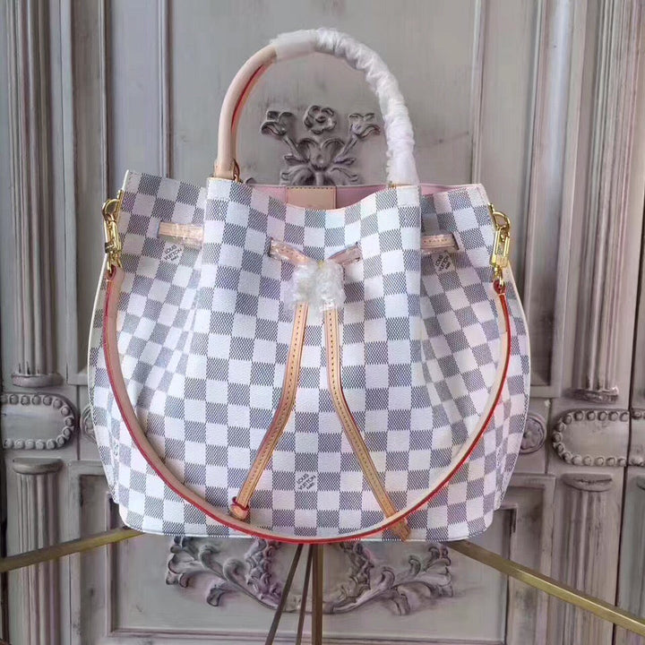Louis Vuitton Girolata Bag