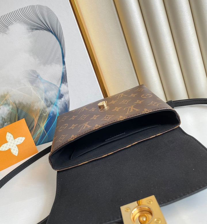 Louis Vuitton Locky BB Bag