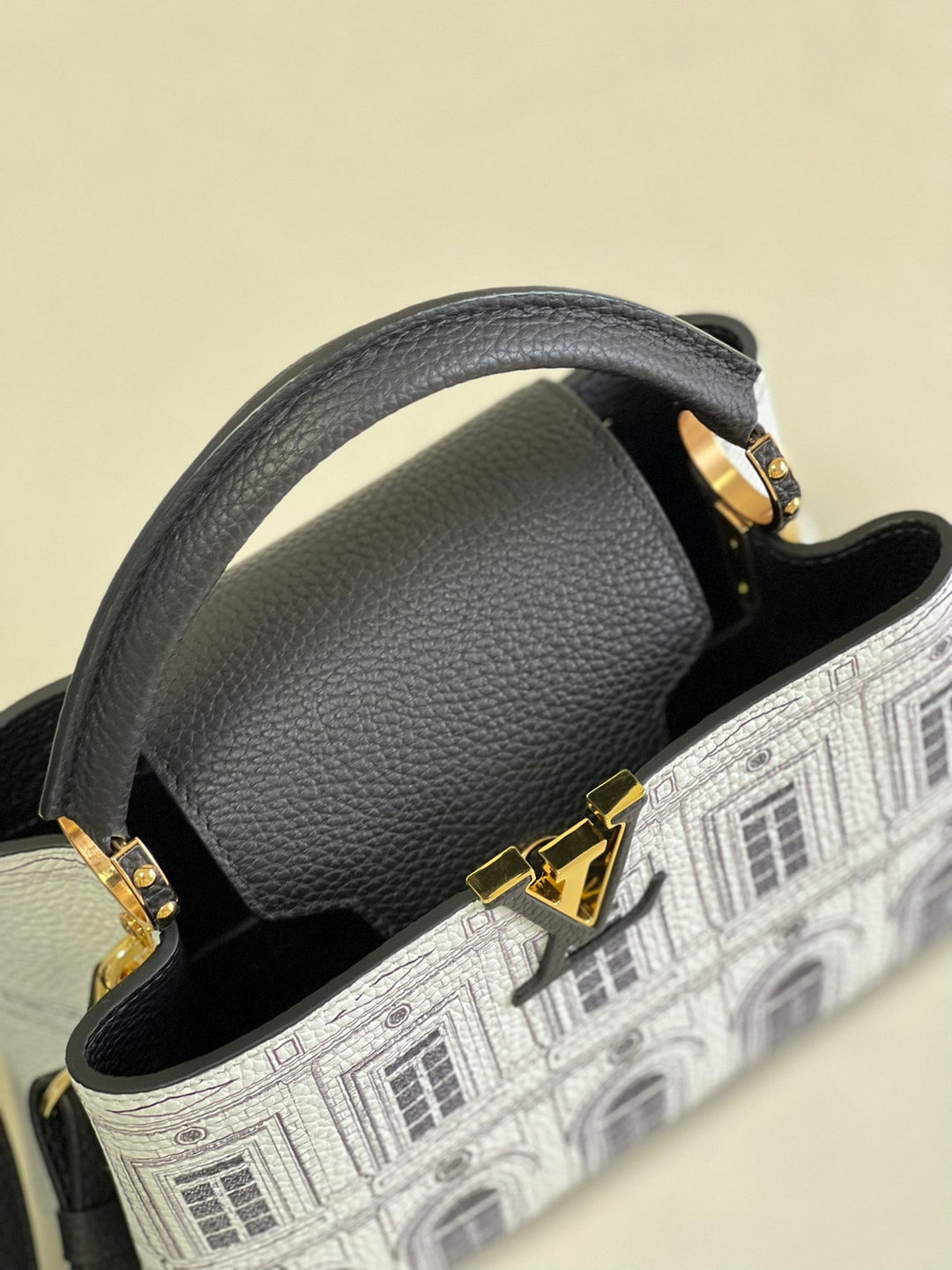 Louis Vuitton Capucines BB Bag