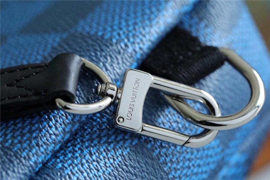 Louis Vuitton Avenue Sling Bag