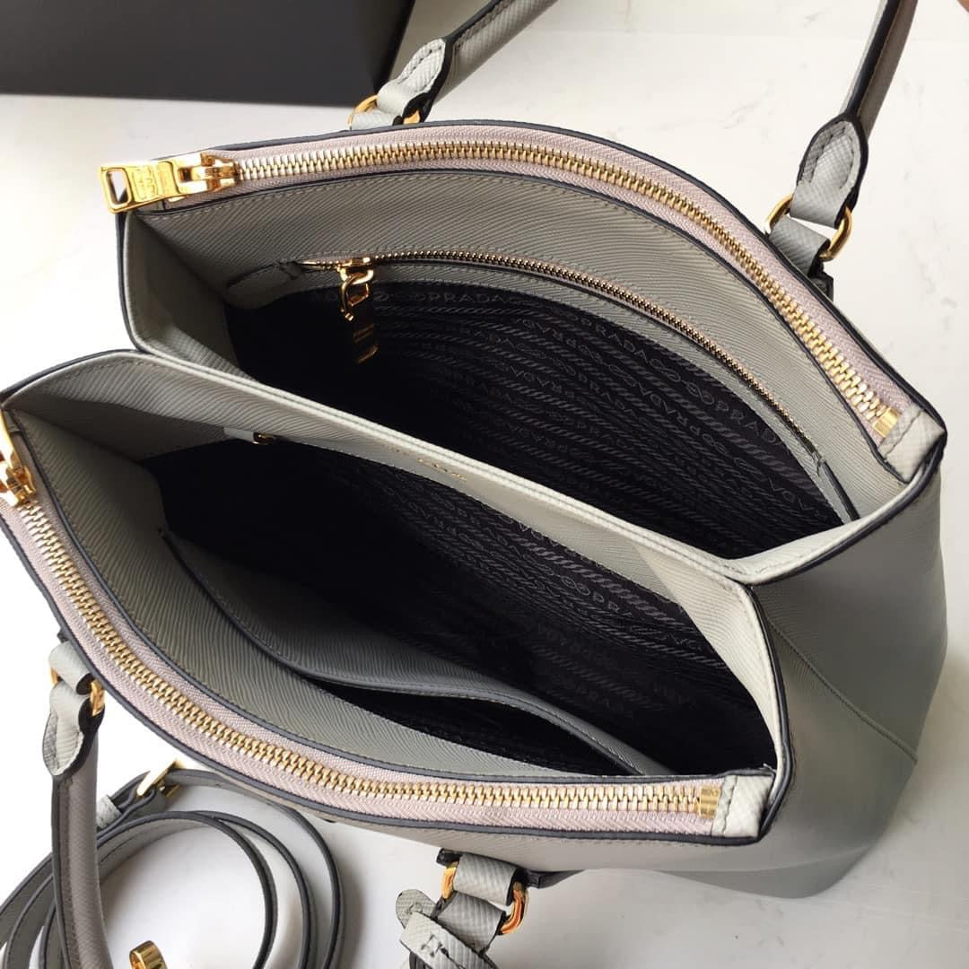 Prada Galleria Saffiano leather Medium  bag