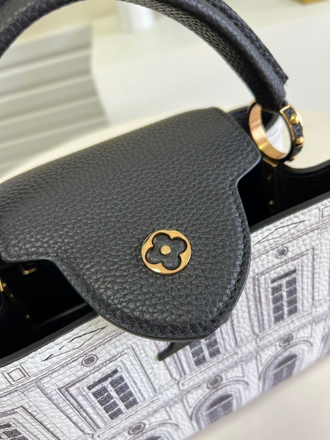 Louis Vuitton Capucines BB Bag
