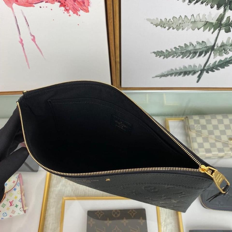 Louis Vuitton Daily Pouch