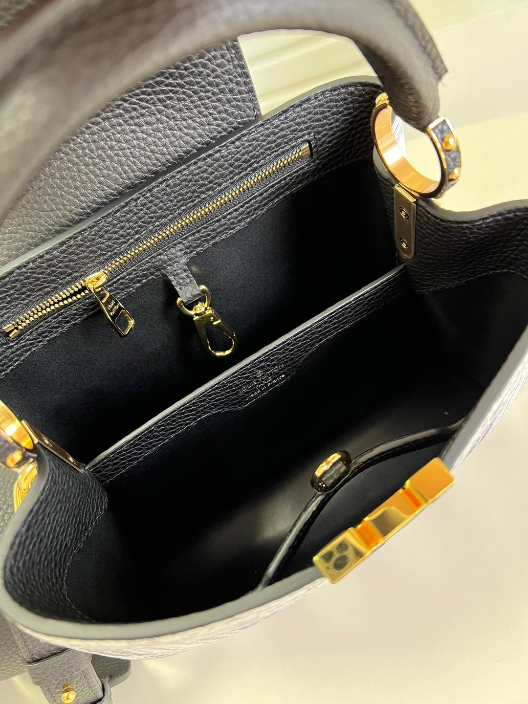 Louis Vuitton Capucines BB Bag