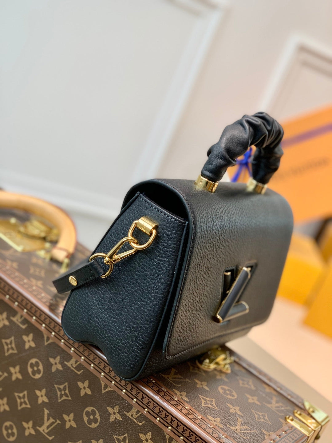 Louis Vuitton Twist MM Bag