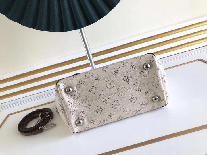 Louis Vuitton Hina PM Bag