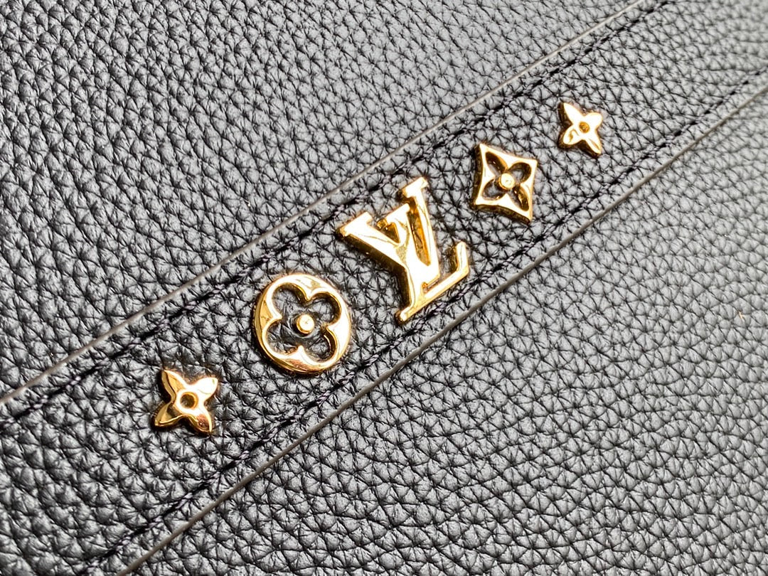 Louis Vuitton Cruiser PM Bag