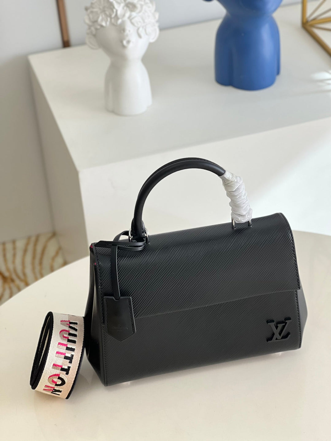 Louis Vuitton Cluny BB Bag