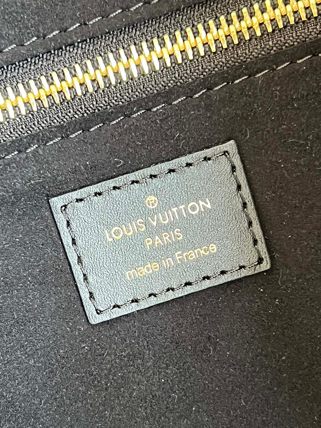 Louis Vuitton Neverfull MM Bag