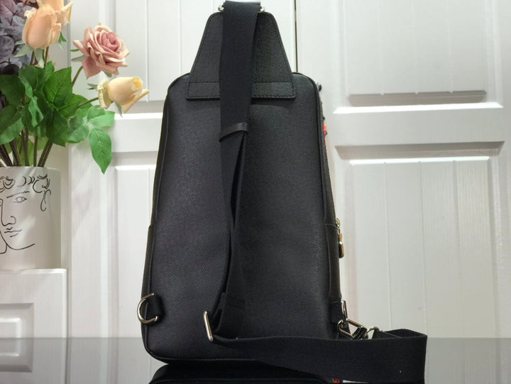 Louis Vuitton Avenue Sling Bag