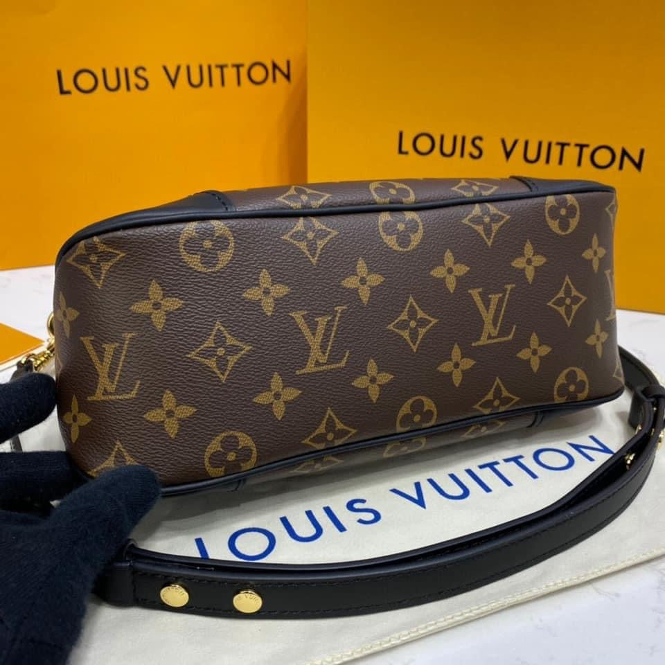 Louis Vuitton Boulogne Bag