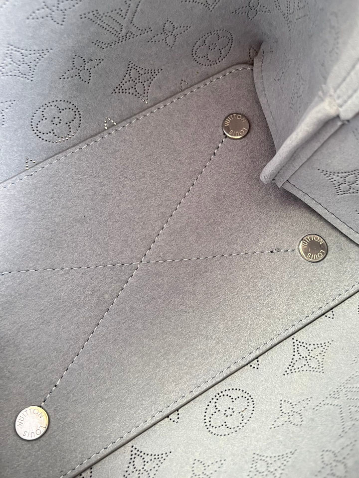 Louis Vuitton Bella Bag