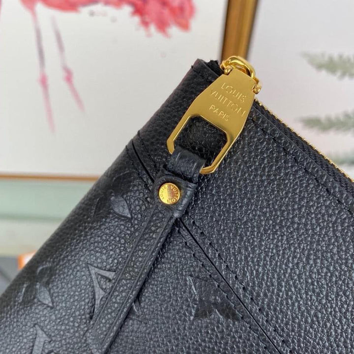 Louis Vuitton Daily Pouch
