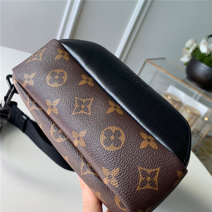 Louis Vuitton Avenue Sling Bag