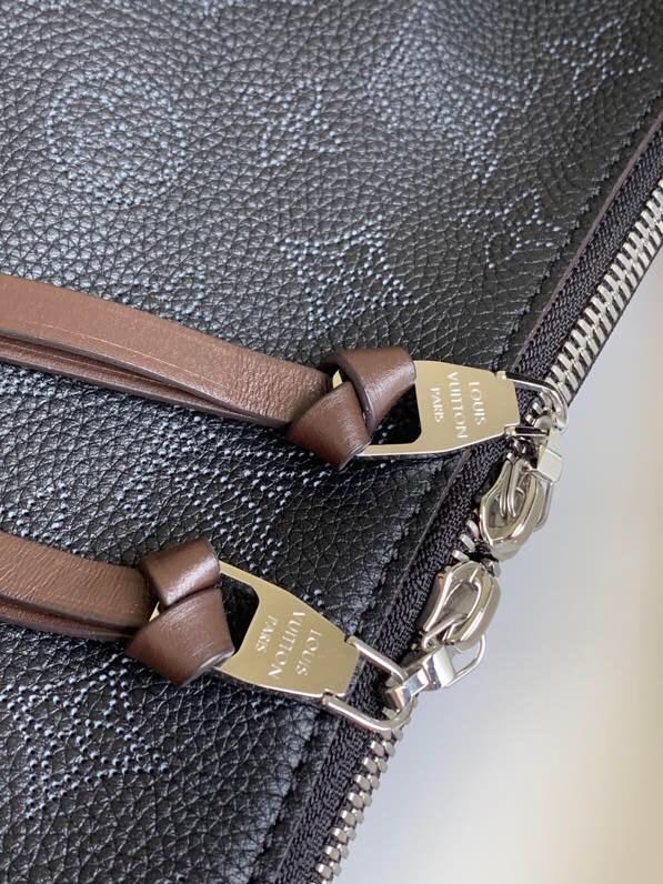 Louis Vuitton Beaubourg Hobo MM Bag