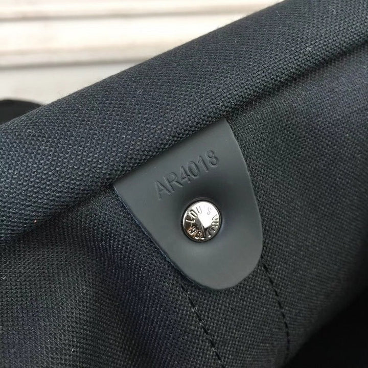 Louis Vuitton Keepall Boudouliere Bag 55