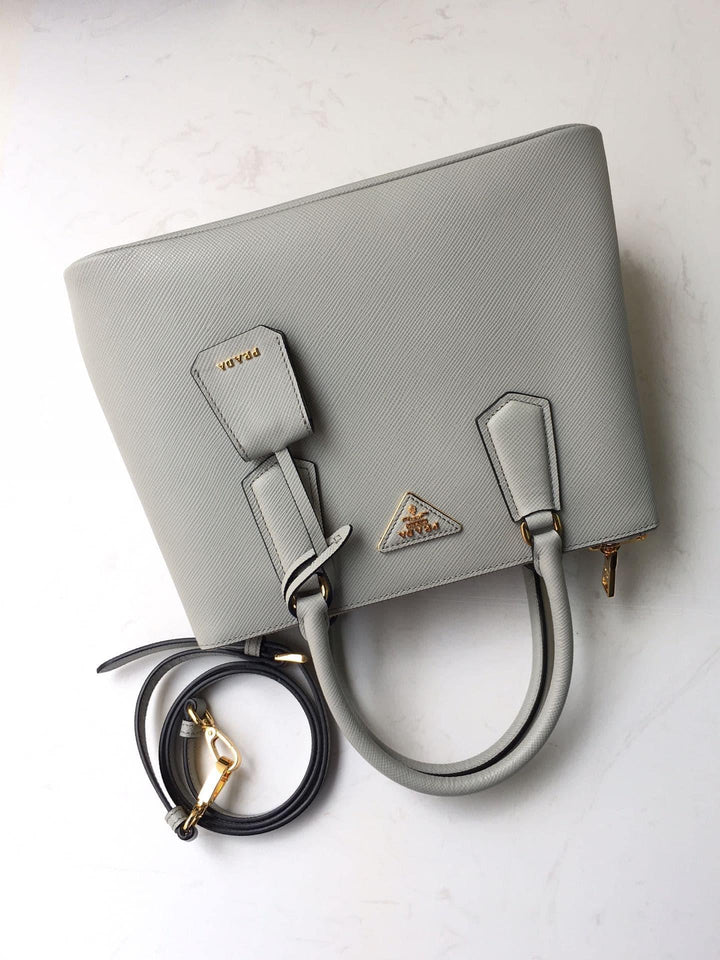 Prada Galleria Saffiano leather Medium  bag