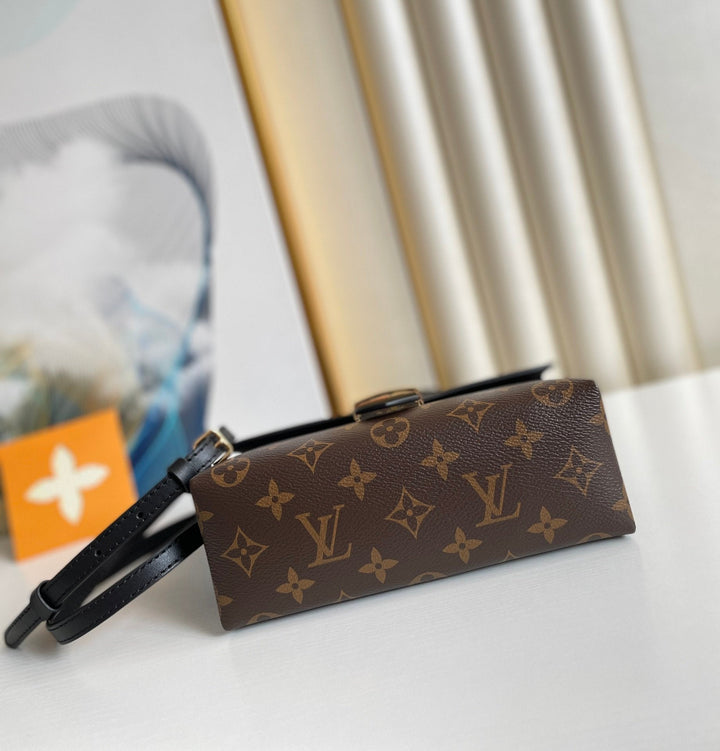 Louis Vuitton Locky BB Bag