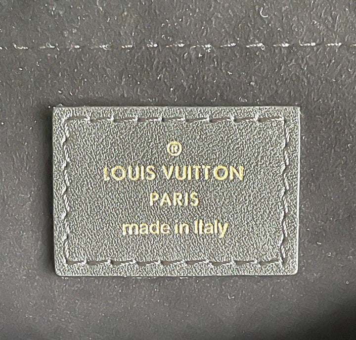 Louis Vuitton New Wave Chain Bag
