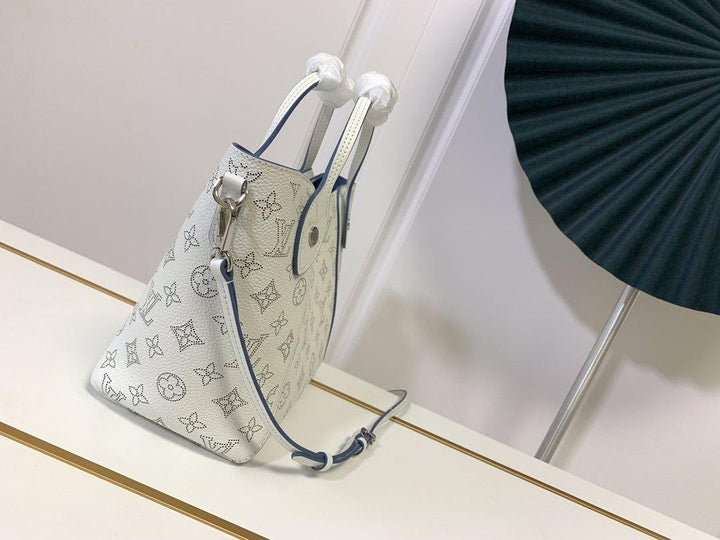 Louis Vuitton Hina PM Bag