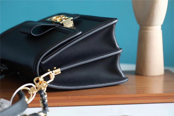 Louis Vuitton Dauphine MM Bag