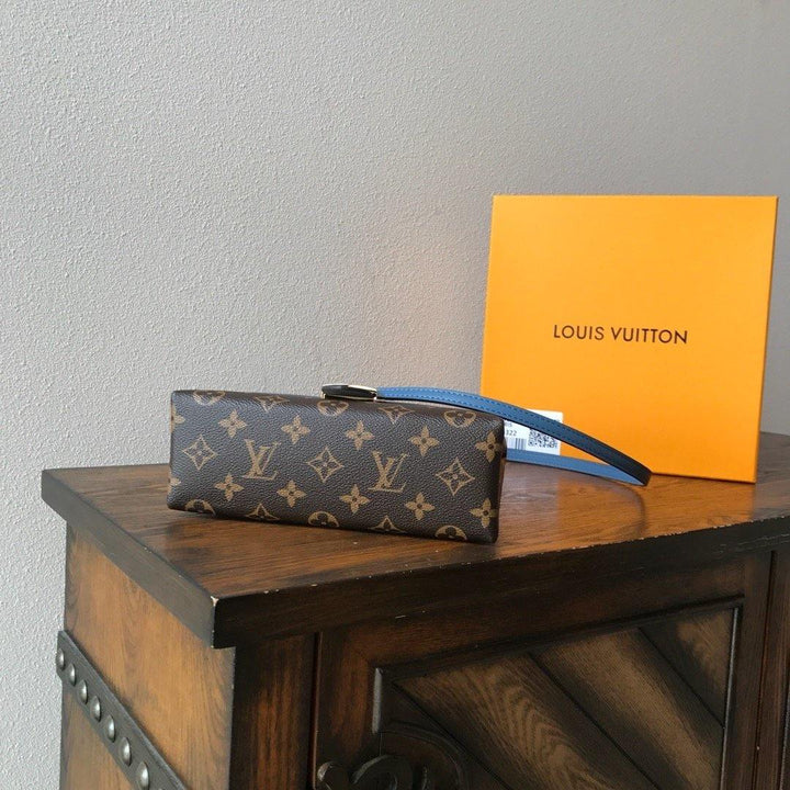 Louis Vuitton Locky BB Bag