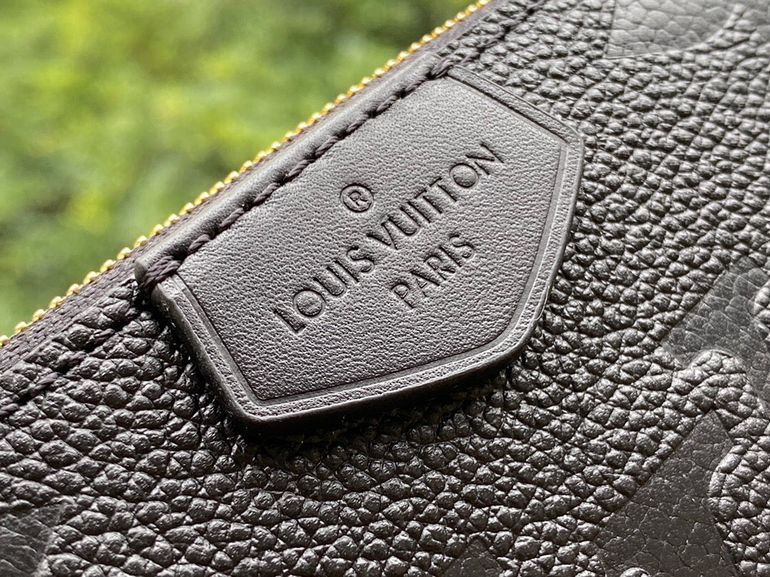 Louis Vuitton Multi-Pochette Accessories Bag