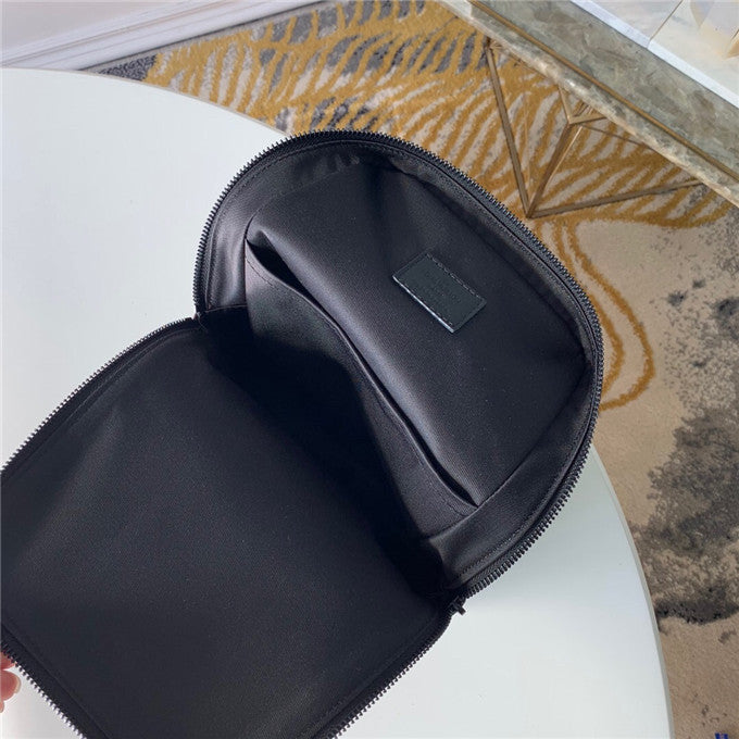 Louis Vuitton Avenue Sling Bag