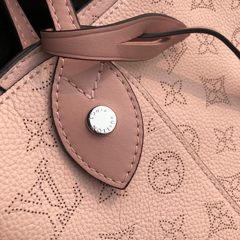 Louis Vuitton Hina PM Bag