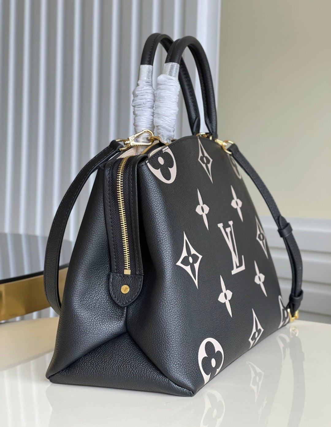 Louis Vuitton Grand Palais Bag