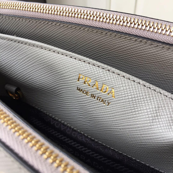 Prada Galleria Saffiano leather Medium  bag