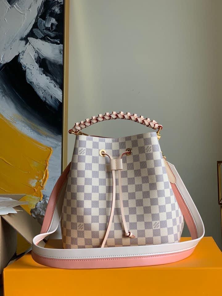 Louis Vuitton NeoNoe MM Bag