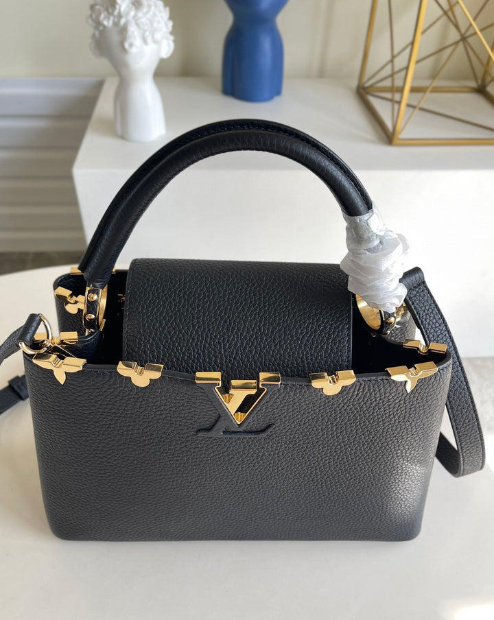 Louis Vuitton Capucines MM Bag