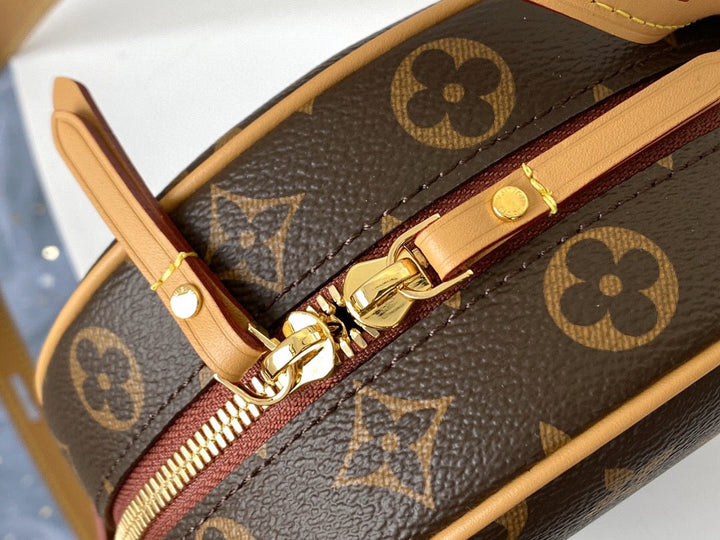 Louis Vuitton Boite Chapeau Souple PM Bag