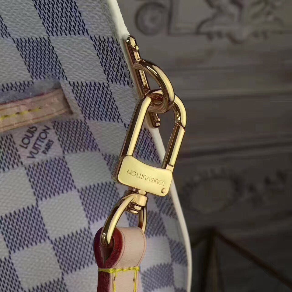 Louis Vuitton Girolata Bag