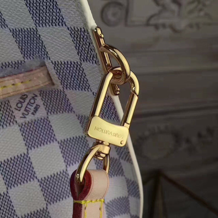 Louis Vuitton Girolata Bag