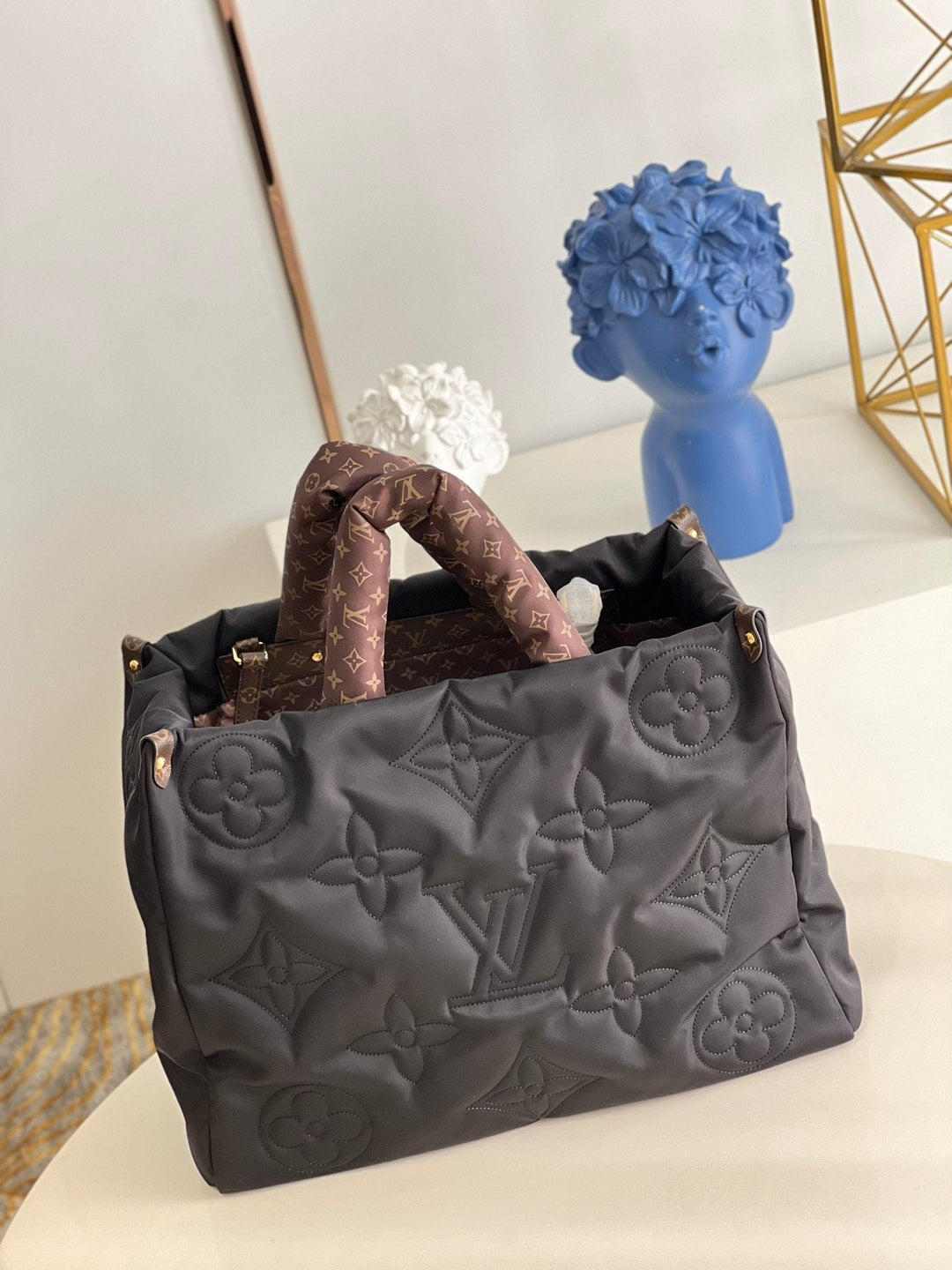 Louis Vuitton OnTheGo GM Bag