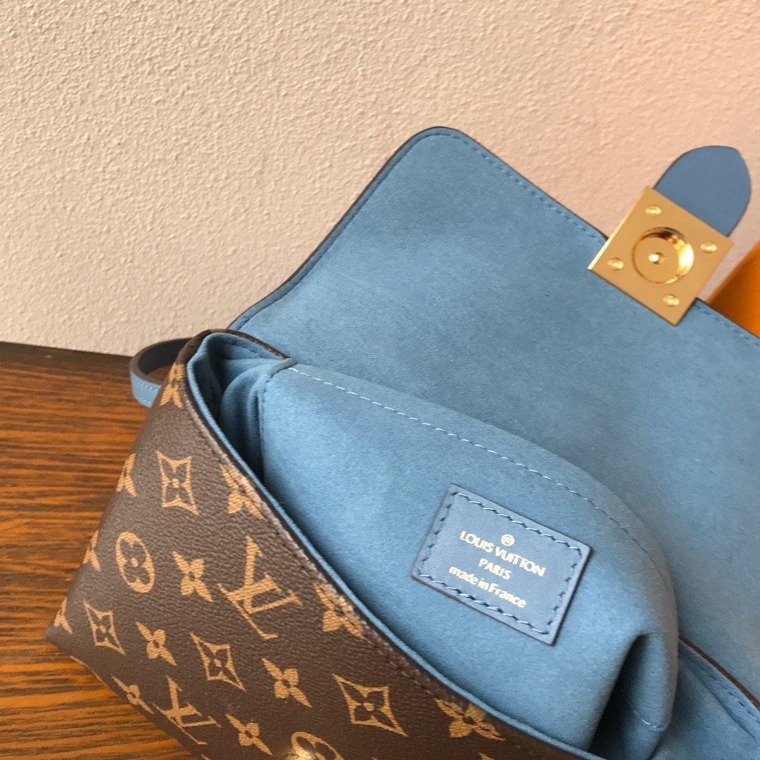 Louis Vuitton Locky BB Bag