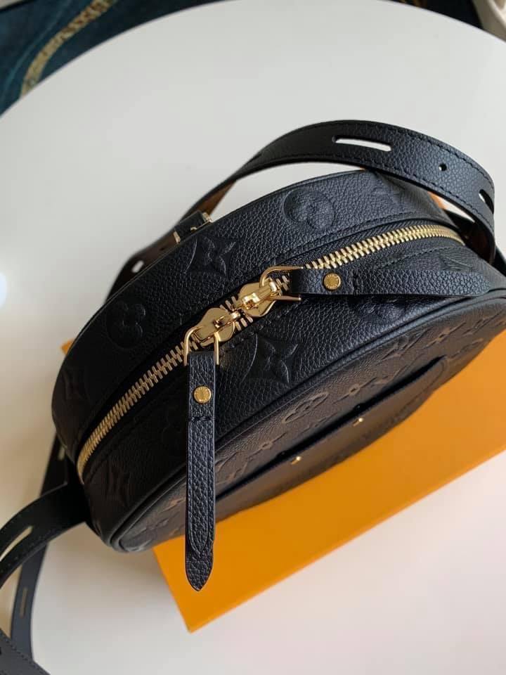 Louis Vuitton Boite Chapeau Souple MM Bag