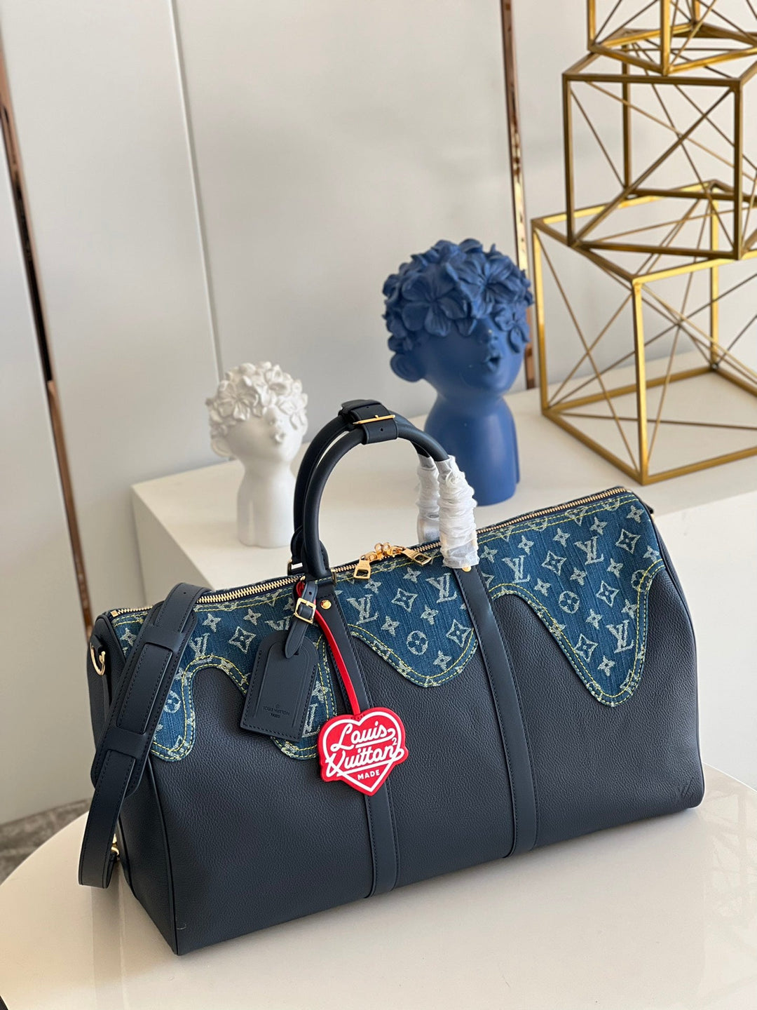 Louis Vuitton Keepall Bandouliere Bag 50